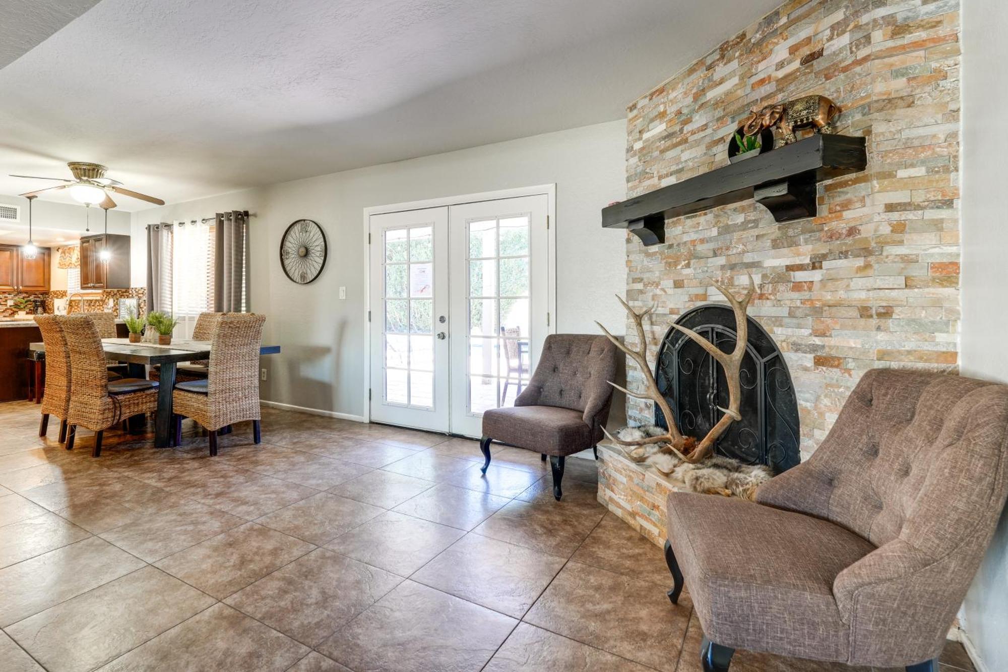 Phoenix Home With Pool About 10 Mi To Camelback Mtn Luaran gambar