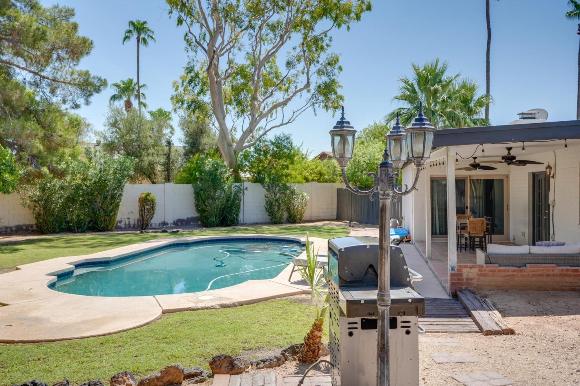 Phoenix Home With Pool About 10 Mi To Camelback Mtn Luaran gambar