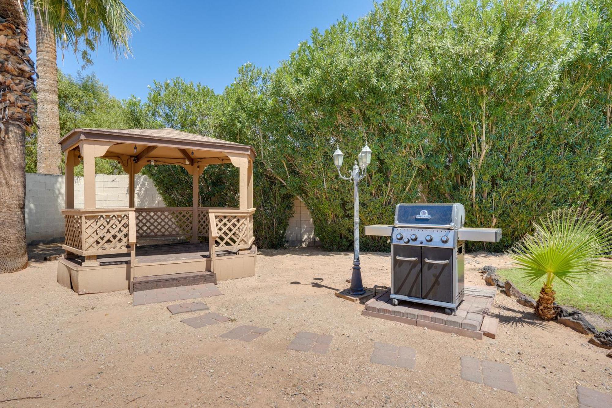 Phoenix Home With Pool About 10 Mi To Camelback Mtn Luaran gambar